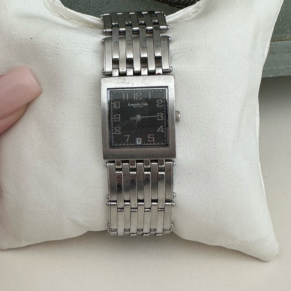Vintage Kenneth Cole Black Silver Watch